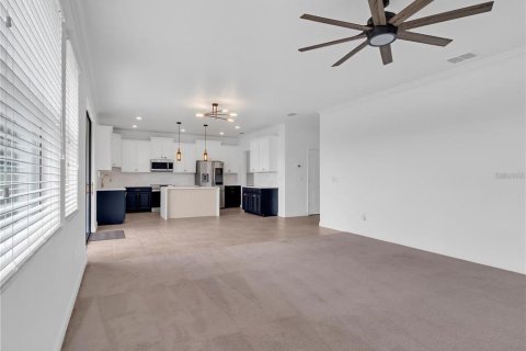 Villa ou maison à louer à Wimauma, Floride: 4 chambres, 352.66 m2 № 2413808 - photo 16