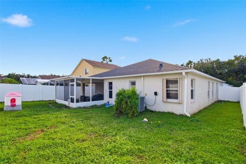 Villa ou maison à vendre à Land O' Lakes, Floride: 4 chambres, 185.34 m2 № 2420425 - photo 30