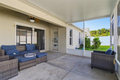 Villa ou maison à vendre à Land O' Lakes, Floride: 4 chambres, 185.34 m2 № 2420425 - photo 28