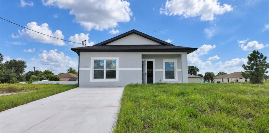 Casa en Lake Placid, Florida 2 dormitorios, 77.29 m2 № 2384260