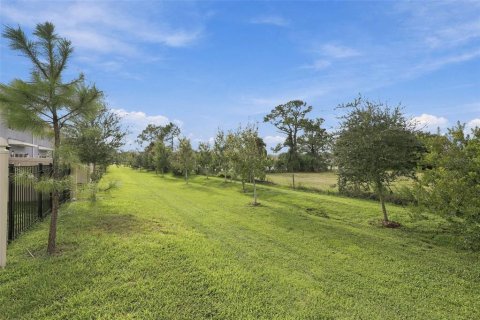 Touwnhouse à vendre à Edgewater, Floride: 3 chambres, 170.94 m2 № 2388600 - photo 9