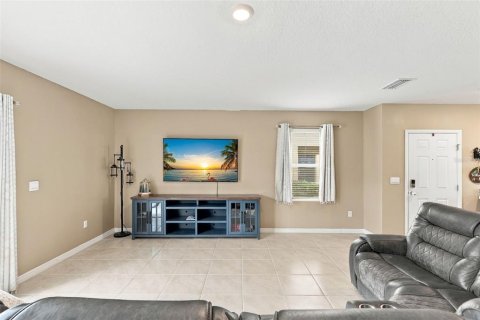 Touwnhouse à vendre à Edgewater, Floride: 3 chambres, 170.94 m2 № 2388600 - photo 14
