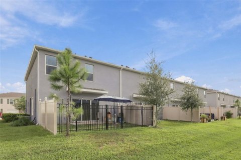 Touwnhouse à vendre à Edgewater, Floride: 3 chambres, 170.94 m2 № 2388600 - photo 10