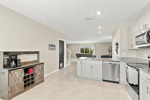 Touwnhouse à vendre à Edgewater, Floride: 3 chambres, 170.94 m2 № 2388600 - photo 29