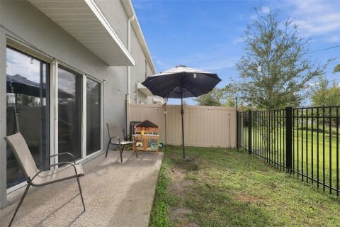 Touwnhouse à vendre à Edgewater, Floride: 3 chambres, 170.94 m2 № 2388600 - photo 5