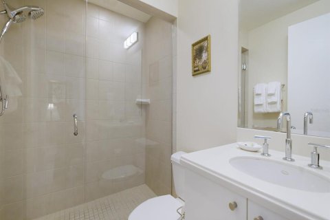 Купить кондоминиум в Сарасота, Флорида 9 комнат, 163.79м2, № 1685179 - фото 26