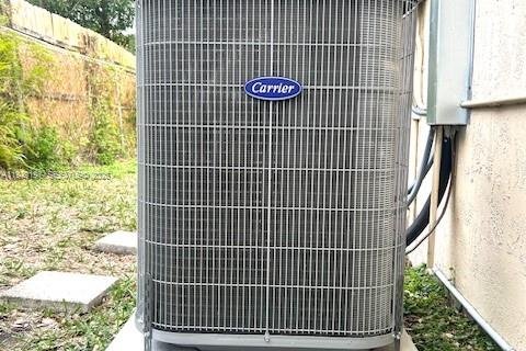 House in Fort Lauderdale, Florida 2 bedrooms, 66.89 sq.m. № 2007344 - photo 19