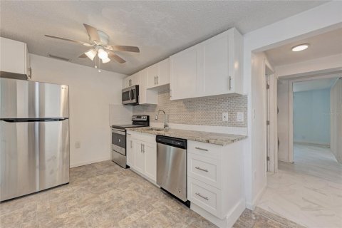 Appartement à louer à Holmes Beach, Floride: 1 chambre, 53.88 m2 № 2423846 - photo 11