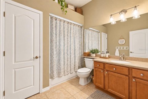 House in Spring Hill, Florida 5 bedrooms, 311.87 sq.m. № 2410631 - photo 20