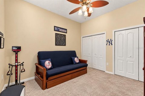 House in Spring Hill, Florida 5 bedrooms, 311.87 sq.m. № 2410631 - photo 24
