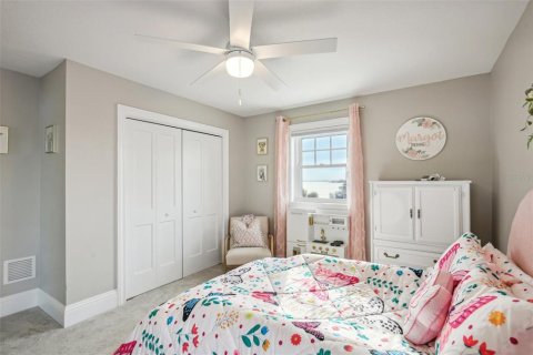 House in Saint Pete Beach, Florida 5 bedrooms, 281.31 sq.m. № 1418980 - photo 28