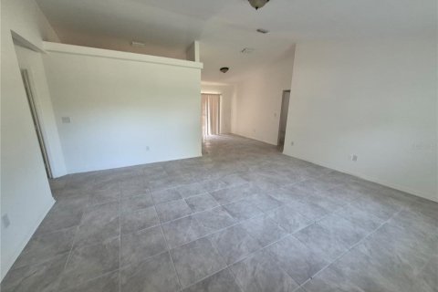 Villa ou maison à vendre à Citrus Springs, Floride: 3 chambres, 126.81 m2 № 2237929 - photo 5