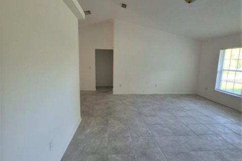 Villa ou maison à vendre à Citrus Springs, Floride: 3 chambres, 126.81 m2 № 2237929 - photo 13