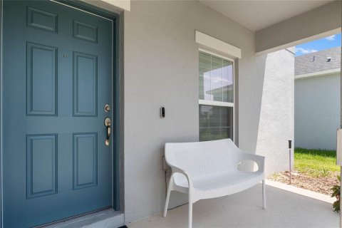 Casa en venta en Davenport, Florida, 4 dormitorios, 208.1 m2 № 2205837 - foto 4
