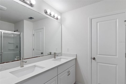 Casa en venta en Davenport, Florida, 4 dormitorios, 208.1 m2 № 2205837 - foto 15