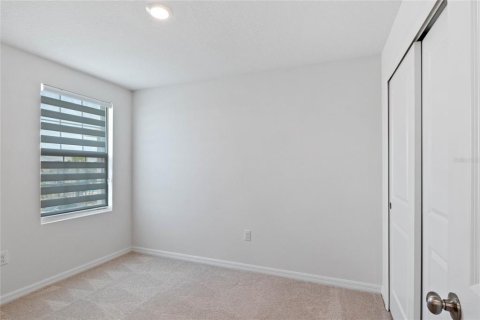 Casa en venta en Davenport, Florida, 4 dormitorios, 208.1 m2 № 2205837 - foto 17