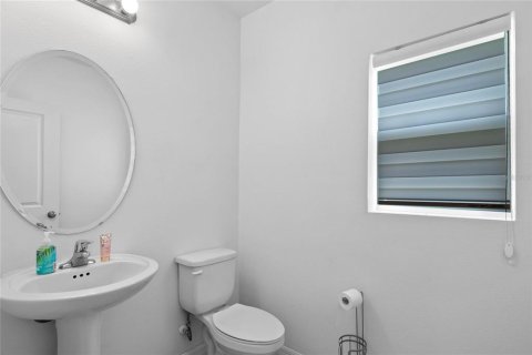 Casa en venta en Davenport, Florida, 4 dormitorios, 208.1 m2 № 2205837 - foto 11