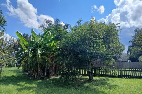 House in Sanford, Florida 4 bedrooms, 129.41 sq.m. № 1910221 - photo 3
