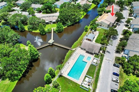 Condo in Pinellas Park, Florida, 2 bedrooms  № 1838473 - photo 6