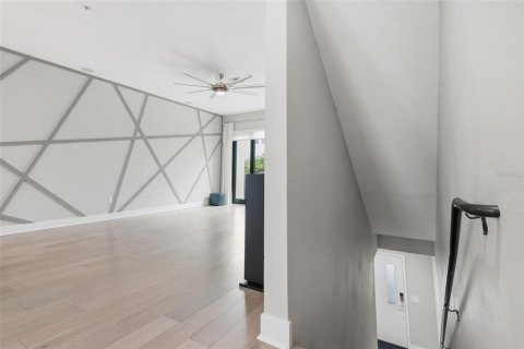 Touwnhouse à vendre à Tampa, Floride: 3 chambres, 172.33 m2 № 2226178 - photo 14