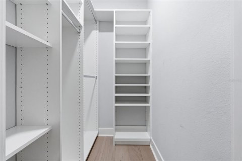 Touwnhouse à vendre à Tampa, Floride: 3 chambres, 172.33 m2 № 2226178 - photo 11