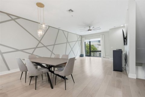 Touwnhouse à vendre à Tampa, Floride: 3 chambres, 172.33 m2 № 2226178 - photo 19