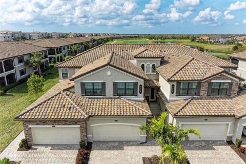 Condo in Bradenton, Florida, 3 bedrooms  № 1724735 - photo 1