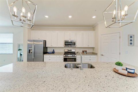 Condo in Bradenton, Florida, 3 bedrooms  № 1724735 - photo 15