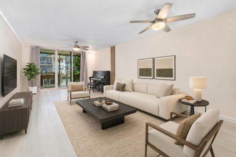 Condo in Pompano Beach, Florida, 2 bedrooms № 2250649 - photo 11