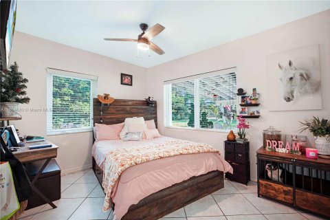 Villa ou maison à vendre à Homestead, Floride: 4 chambres, 193.98 m2 № 1893289 - photo 28
