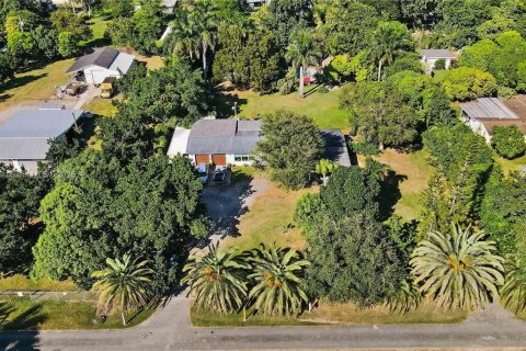 Villa ou maison à vendre à Homestead, Floride: 4 chambres, 193.98 m2 № 1893289 - photo 4