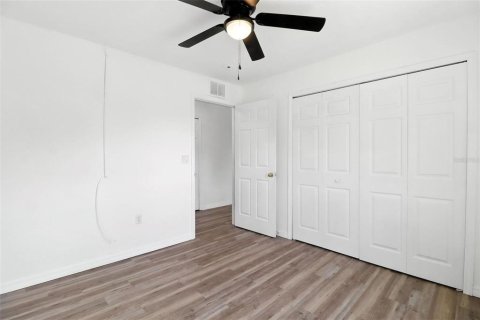 Villa ou maison à vendre à Port Charlotte, Floride: 3 chambres, 103.86 m2 № 1870969 - photo 25