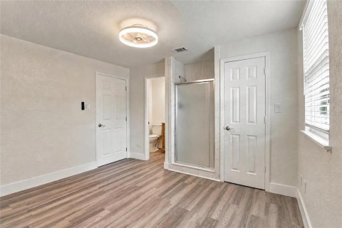 Villa ou maison à vendre à Tampa, Floride: 4 chambres, 167.78 m2 № 2425304 - photo 23