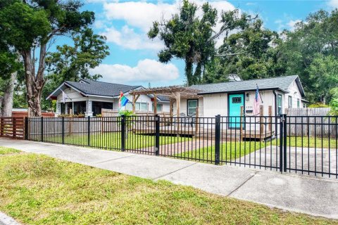 Villa ou maison à vendre à Saint Petersburg, Floride: 2 chambres, 72.84 m2 № 1914080 - photo 3