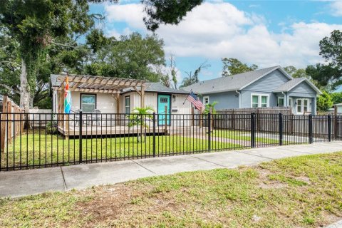 Villa ou maison à vendre à Saint Petersburg, Floride: 2 chambres, 72.84 m2 № 1914080 - photo 2