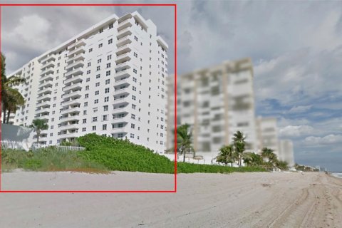 Condo in Fort Lauderdale, Florida, 1 bedroom  № 1151542 - photo 1