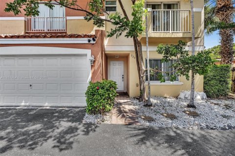 Propiedad comercial en venta en Fort Lauderdale, Florida № 1882134 - foto 28