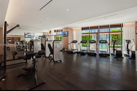 Condo in Miami, Florida, 2 bedrooms  № 1978395 - photo 30