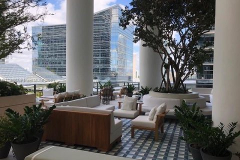 Condo in Miami, Florida, 2 bedrooms  № 1978395 - photo 27