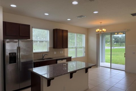 Villa ou maison à louer à Winter Garden, Floride: 4 chambres, 159.88 m2 № 1866922 - photo 6