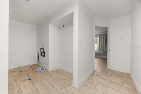 Casa en venta en Lake Mary, Florida, 4 dormitorios, 270.25 m2 № 2385733 - foto 10