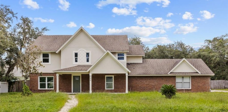 Casa en Lake Mary, Florida 4 dormitorios, 270.25 m2 № 2385733