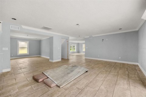Casa en venta en Lake Mary, Florida, 4 dormitorios, 270.25 m2 № 2385733 - foto 9