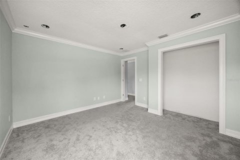 Casa en venta en Lake Mary, Florida, 4 dormitorios, 270.25 m2 № 2385733 - foto 13