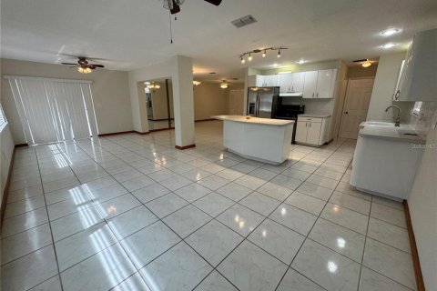 Villa ou maison à louer à Port Richey, Floride: 2 chambres, 131.55 m2 № 1744375 - photo 26
