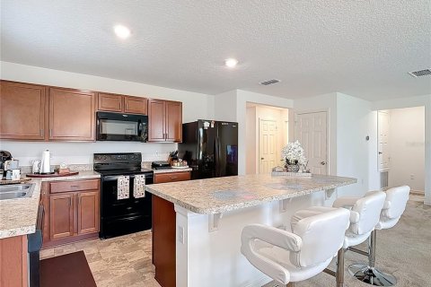 Villa ou maison à vendre à Kissimmee, Floride: 3 chambres, 144.74 m2 № 1678186 - photo 13