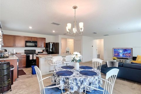 Villa ou maison à vendre à Kissimmee, Floride: 3 chambres, 144.74 m2 № 1678186 - photo 5