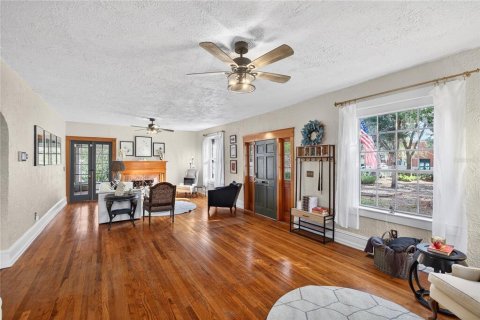 Villa ou maison à vendre à Eustis, Floride: 5 chambres, 255.67 m2 № 2099513 - photo 5