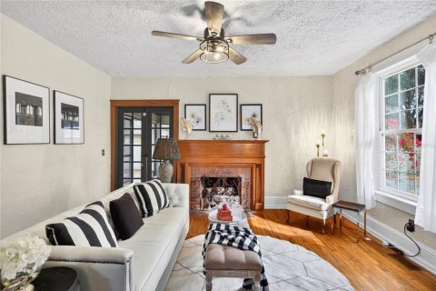 Villa ou maison à vendre à Eustis, Floride: 5 chambres, 255.67 m2 № 2099513 - photo 10
