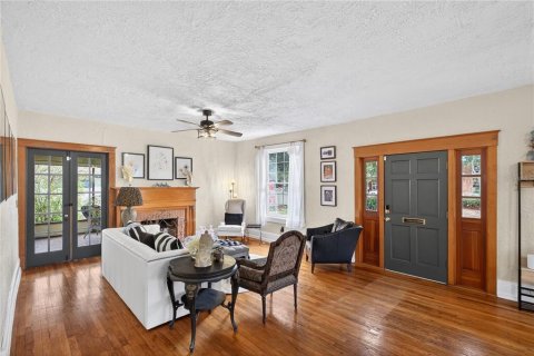 Villa ou maison à vendre à Eustis, Floride: 5 chambres, 255.67 m2 № 2099513 - photo 4